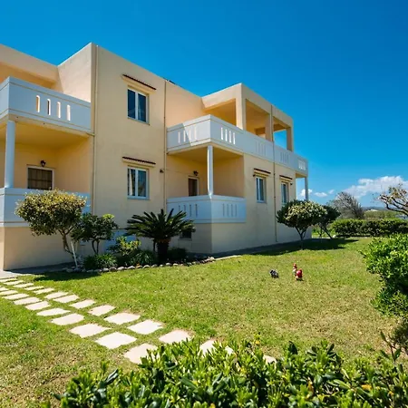 Marihelen Apartements 아파트