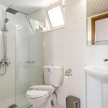 Marihelen Apartements *